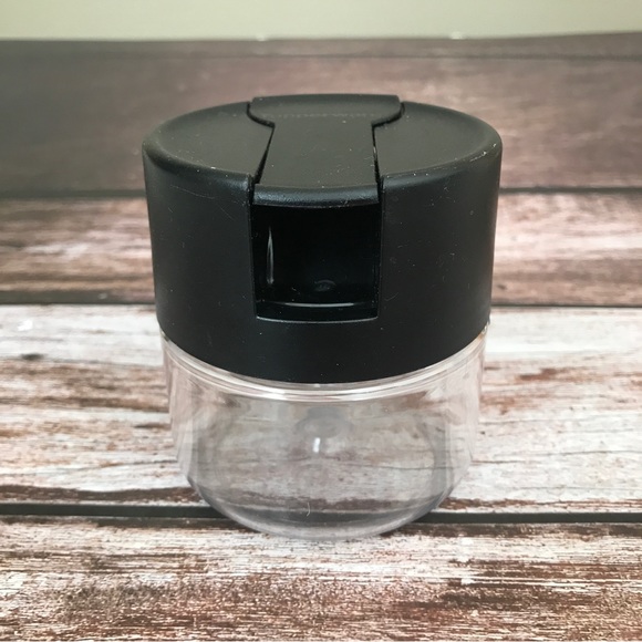 Tupperware Jello Mold Set, Measure Cups, water bottle containers - Picture 4 of 16